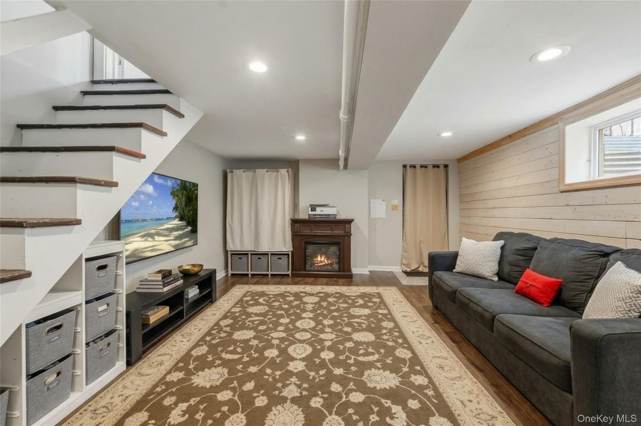 51 Sterling Avenue thumbnail 22