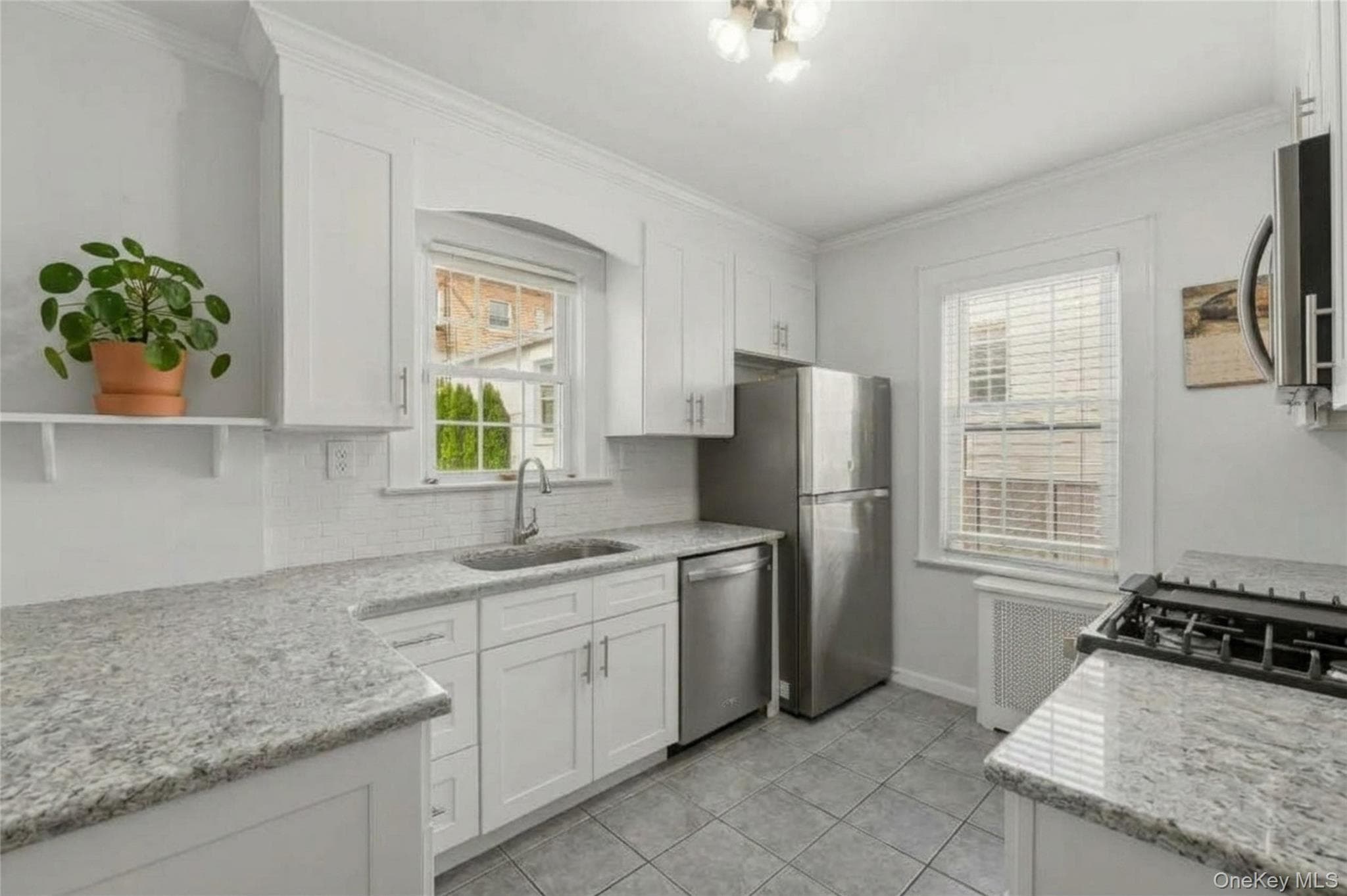51 Sterling Avenue thumbnail 10