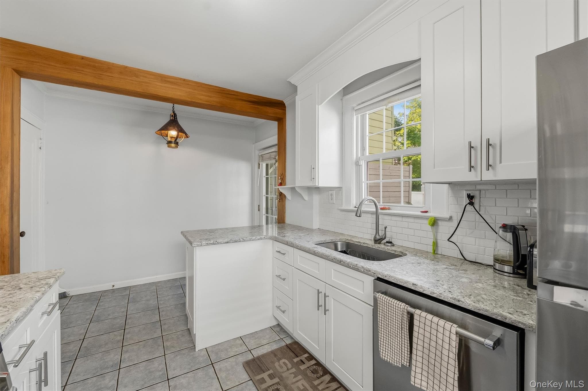 51 Sterling Avenue thumbnail 14