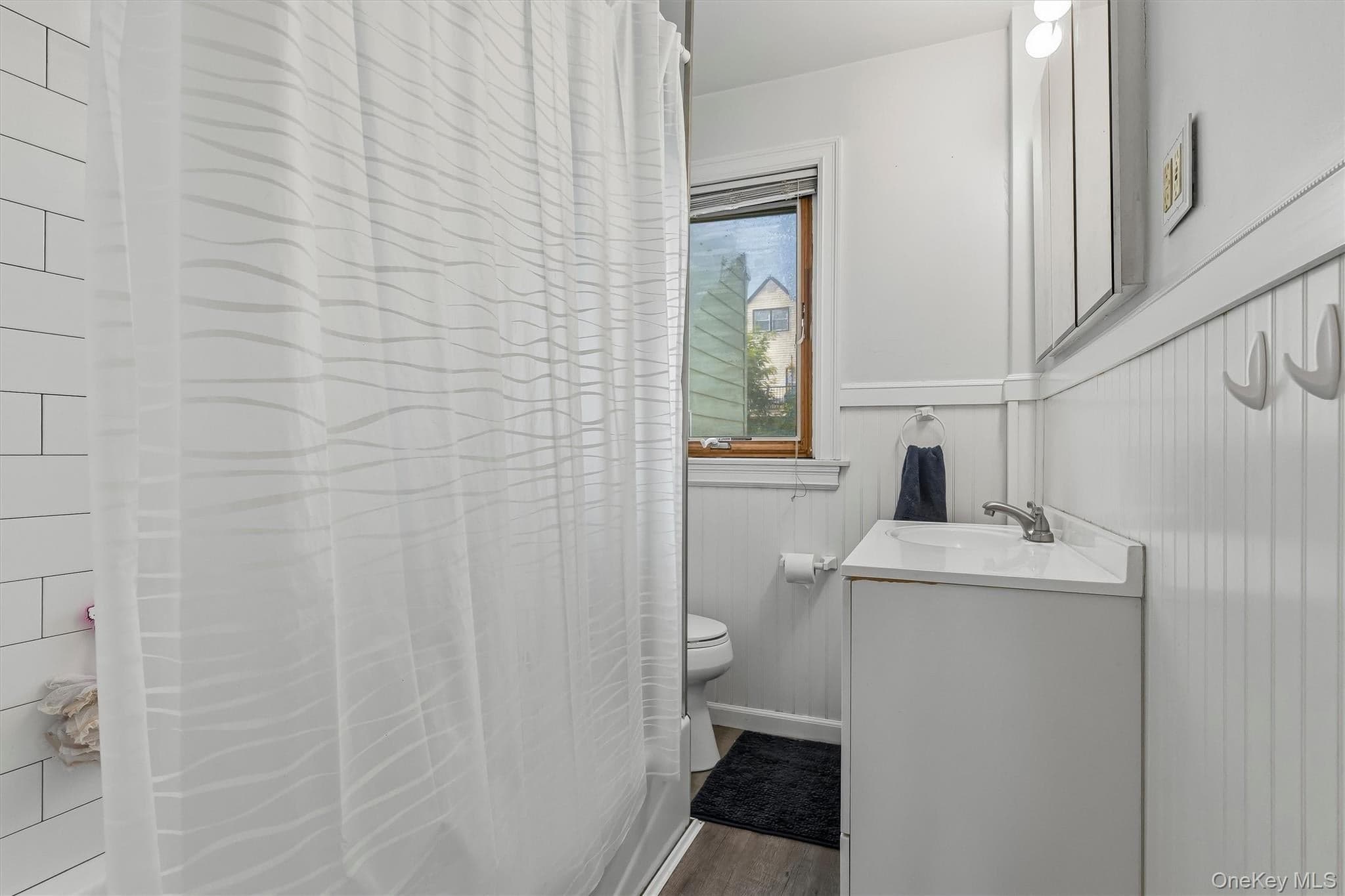 51 Sterling Avenue thumbnail 19