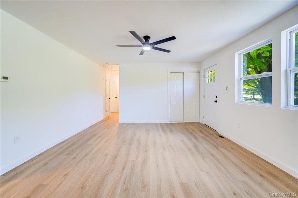 452 Vineyard Avenue thumbnail 11