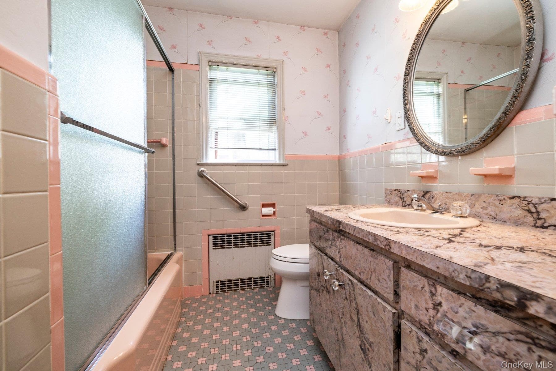 175 E Carpenter Street thumbnail 17