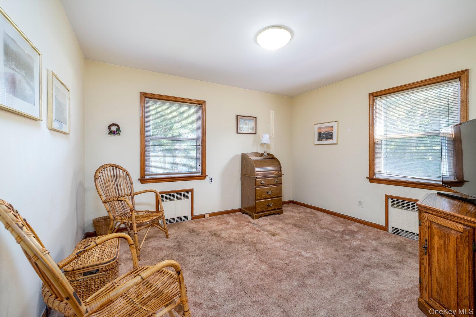 175 E Carpenter Street thumbnail 16
