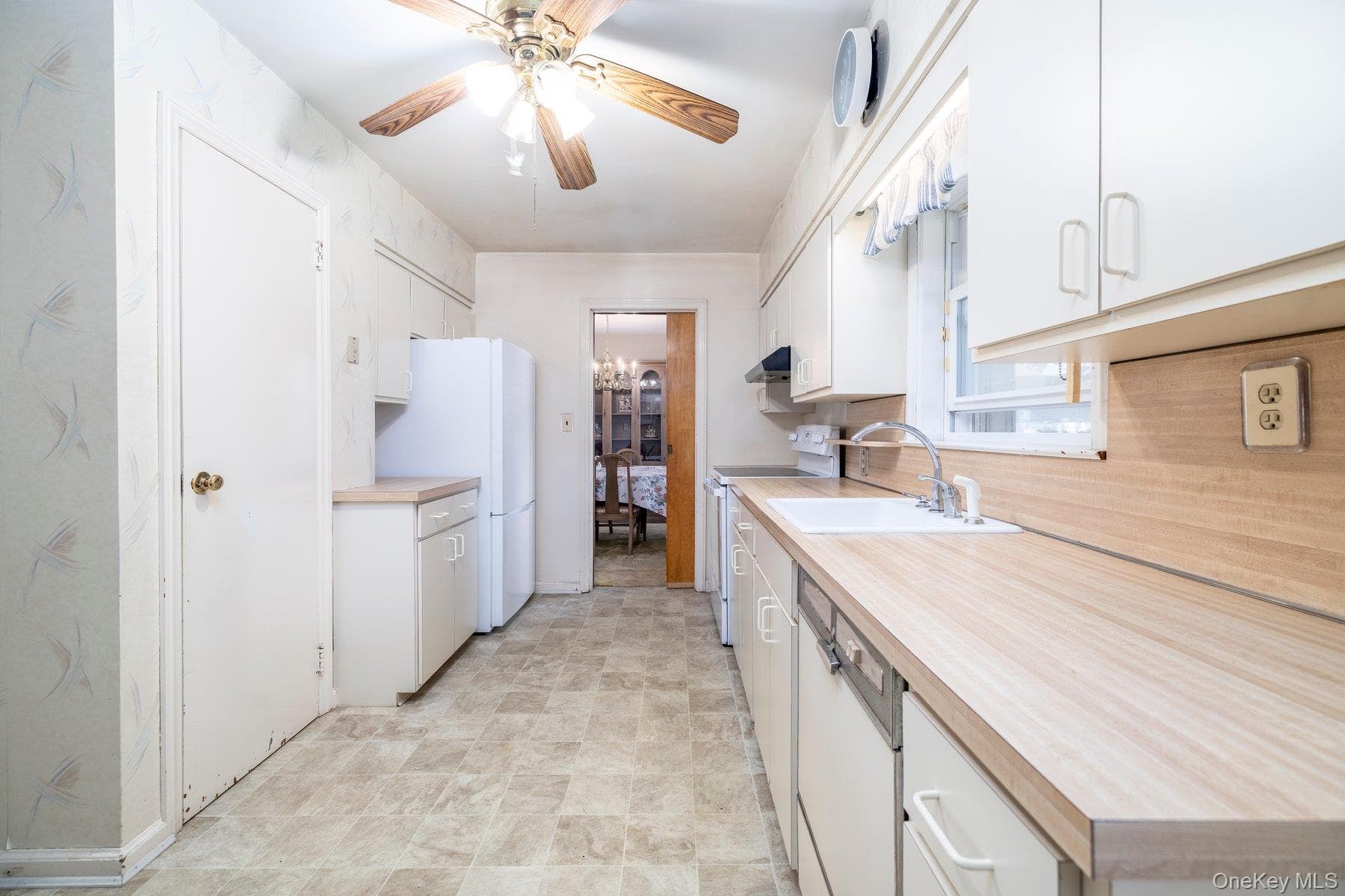 175 E Carpenter Street thumbnail 11