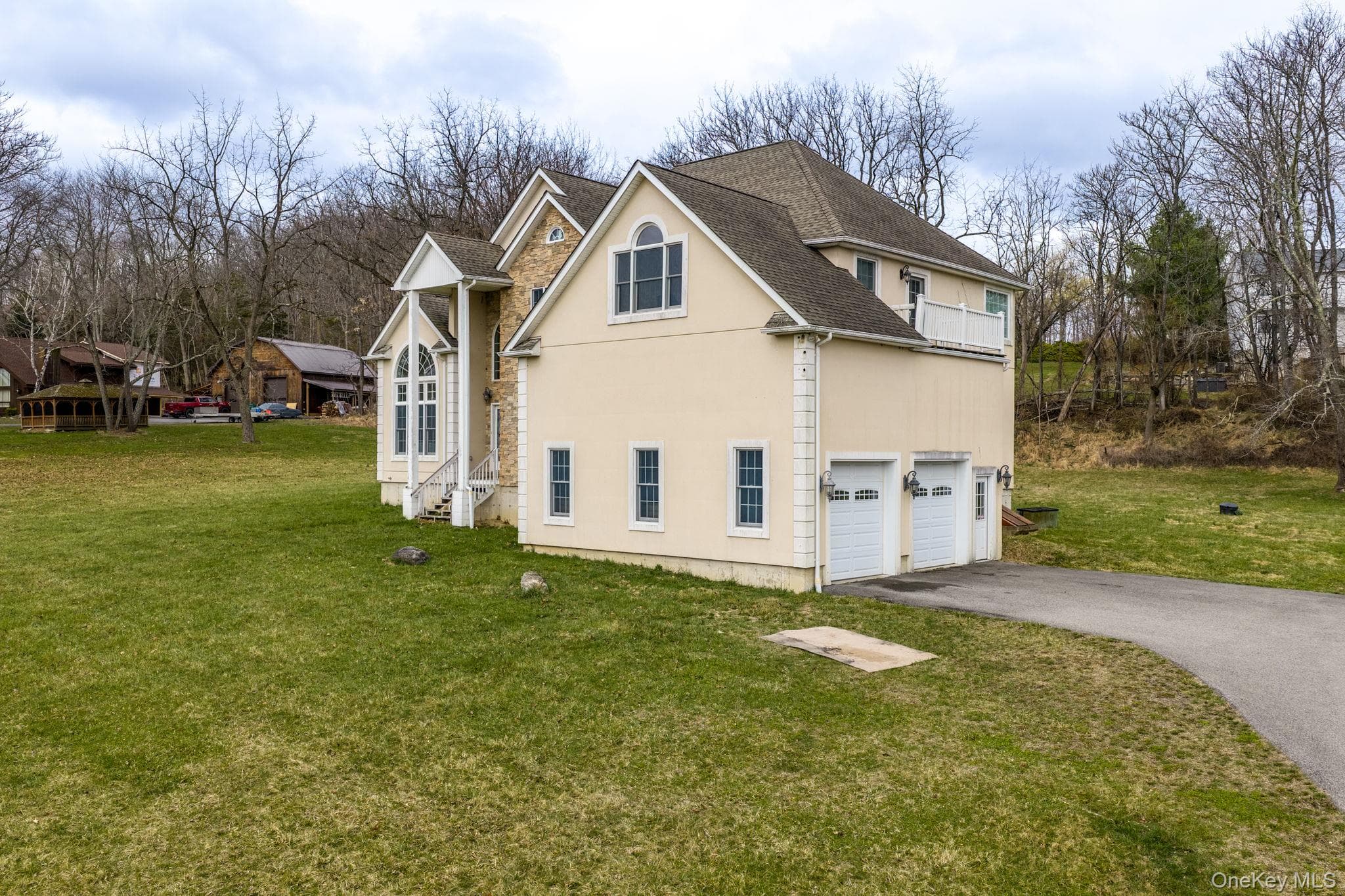 107 Breeze Hill Road thumbnail 36