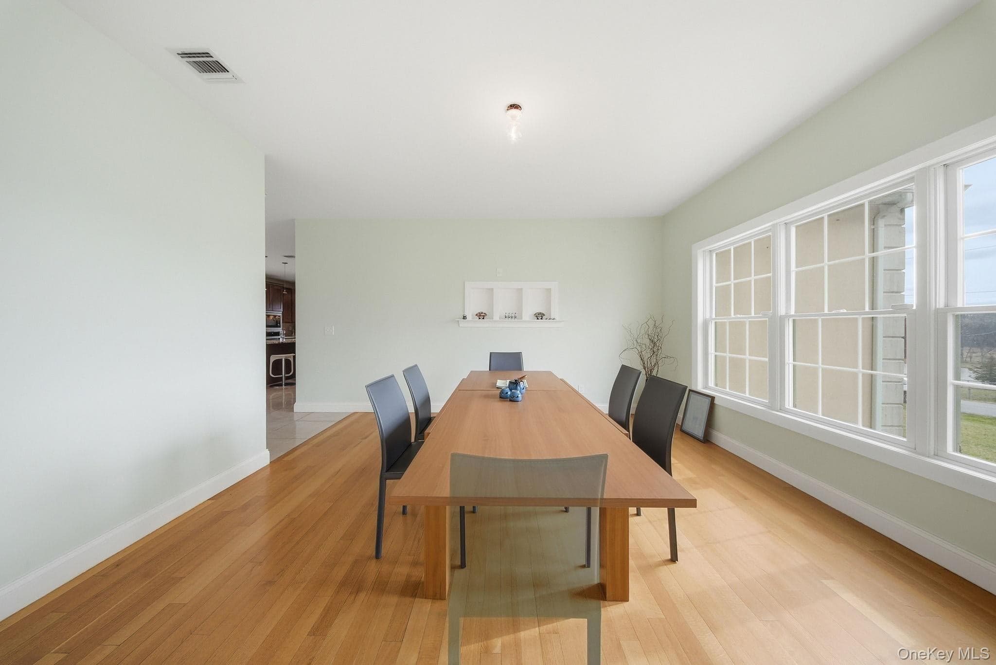 107 Breeze Hill Road thumbnail 16