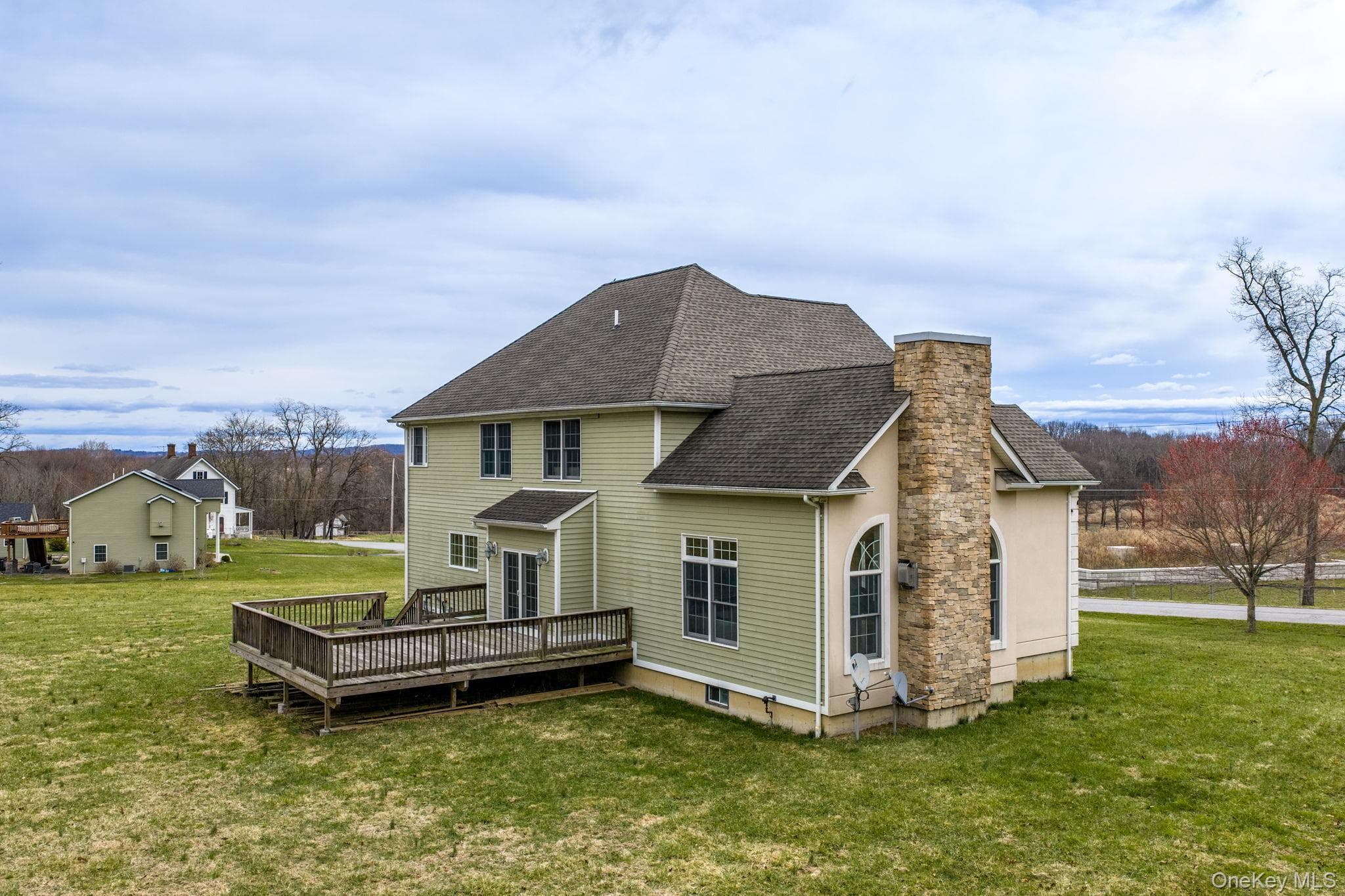 107 Breeze Hill Road thumbnail 34