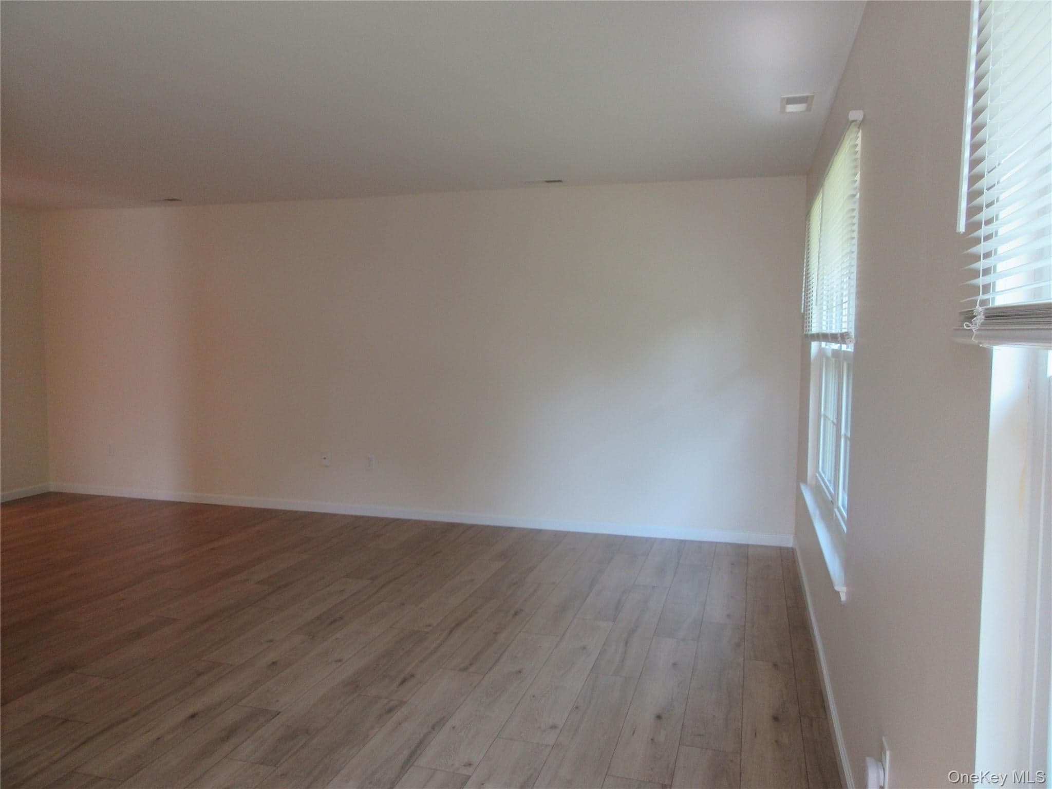 102 Cartwheel Court Unit: 22 thumbnail 12