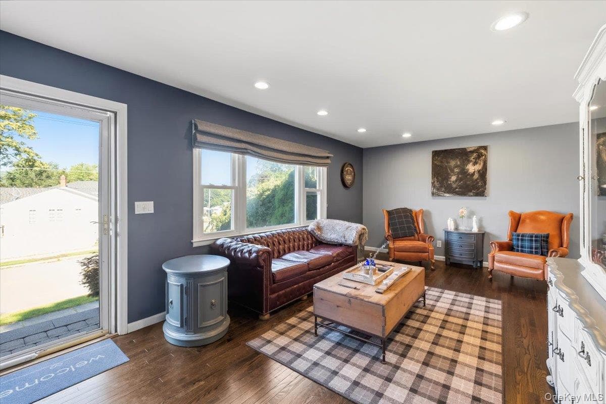 8 Foxwood Avenue thumbnail 4