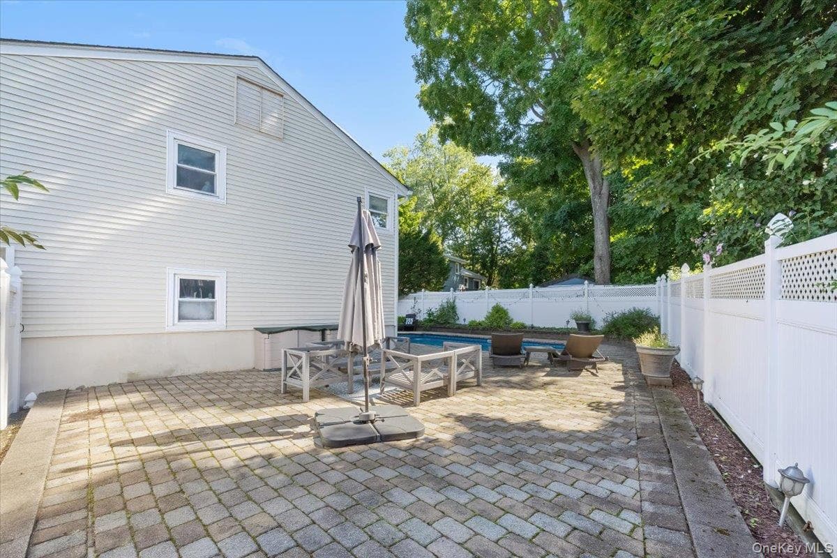 8 Foxwood Avenue thumbnail 27