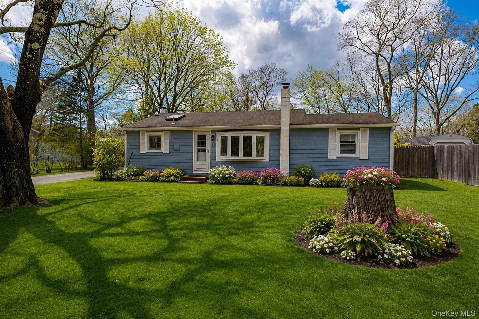 6 Longview Drive, East Quogue
