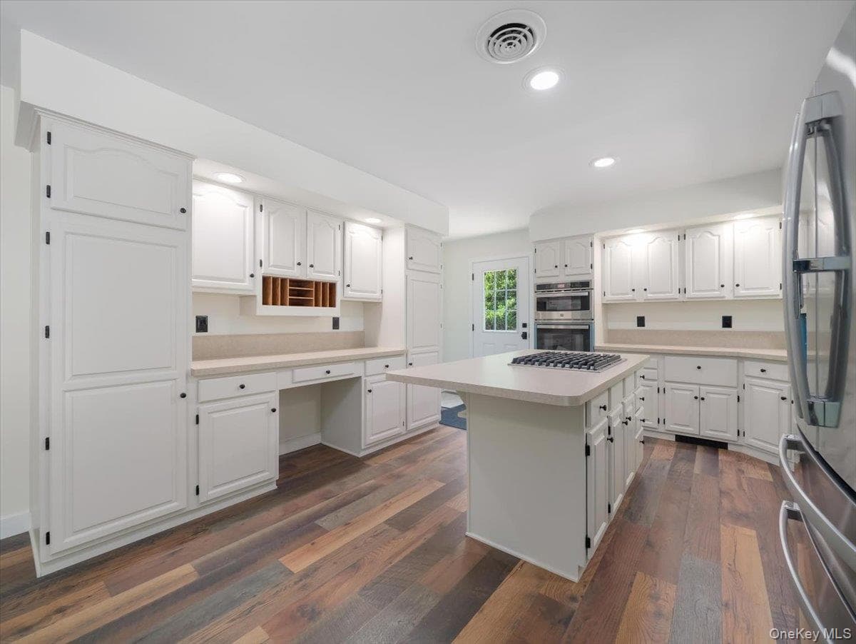 55 Somarelli Road thumbnail 12
