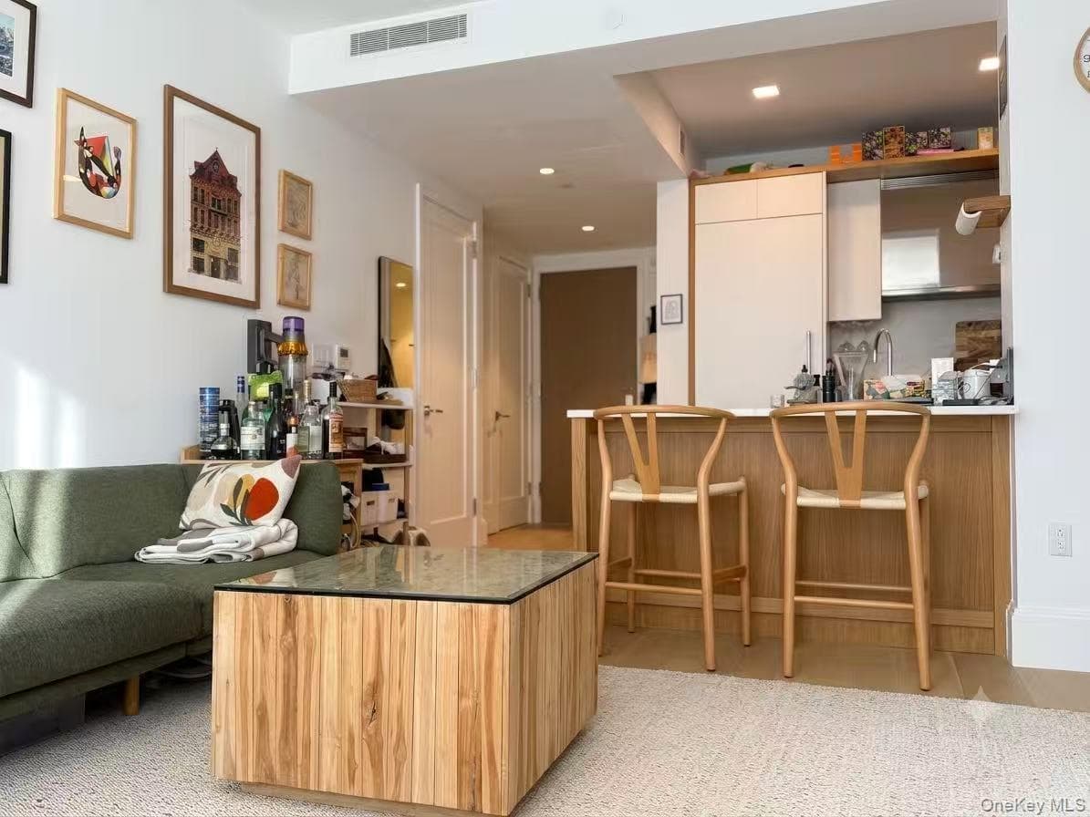 368 3rd Avenue Unit: 4A thumbnail 2