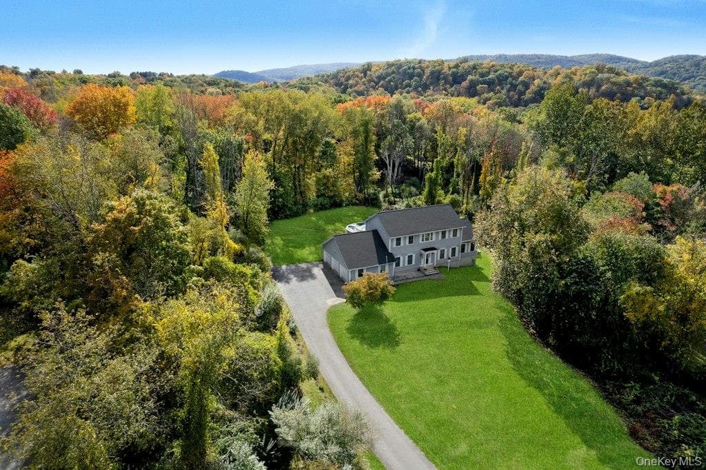 74 Temby Drive, Dover Plains
