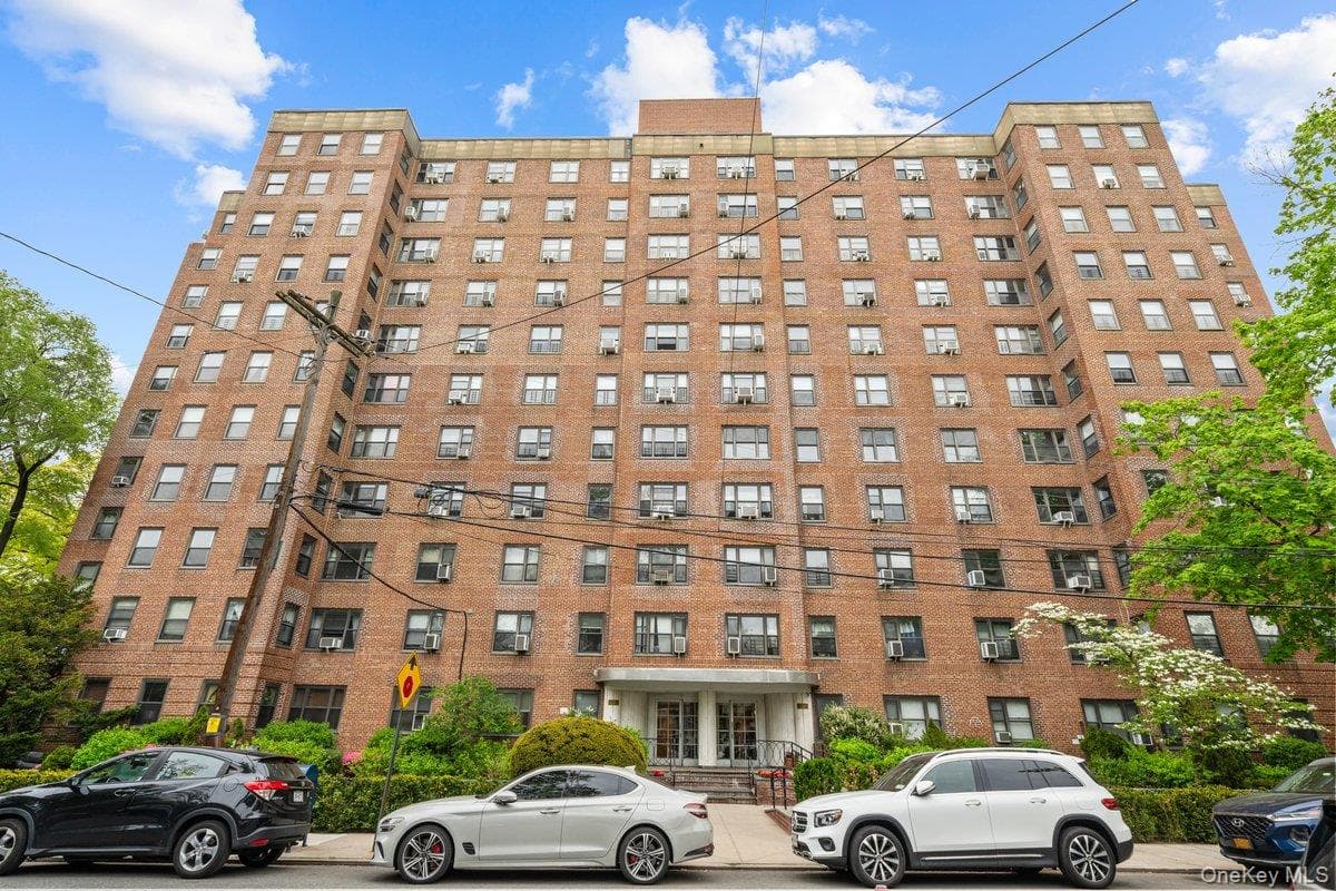 3103 Fairfield Avenue Unit: 4K thumbnail 2