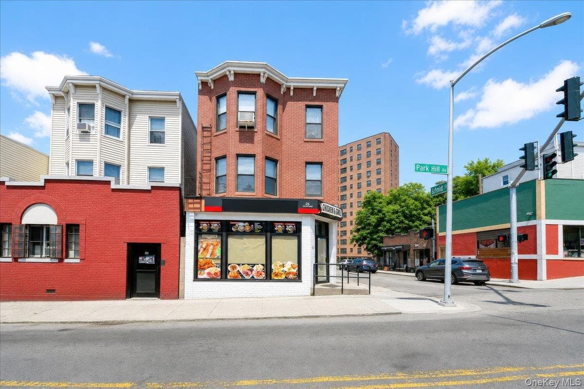 23 Park Hill Avenue, Yonkers