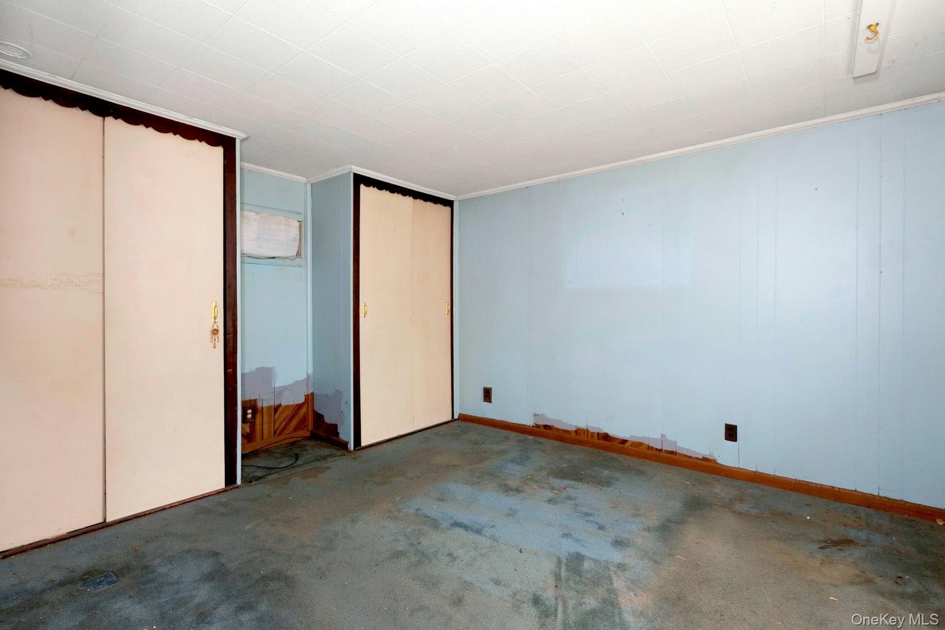 158 Violet Avenue thumbnail 13