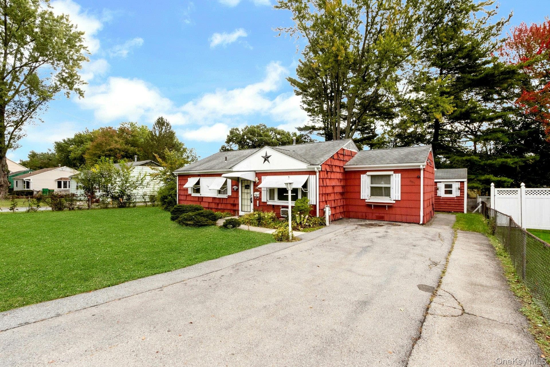 158 Violet Avenue thumbnail 20