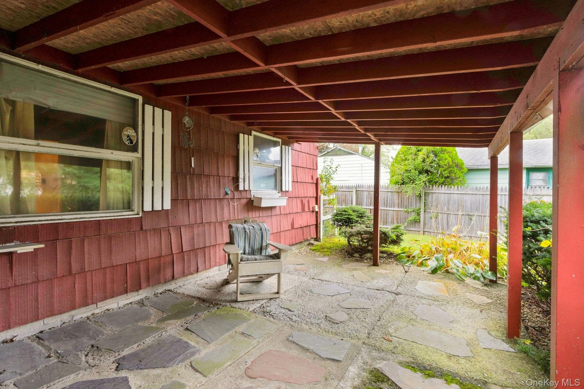158 Violet Avenue thumbnail 25