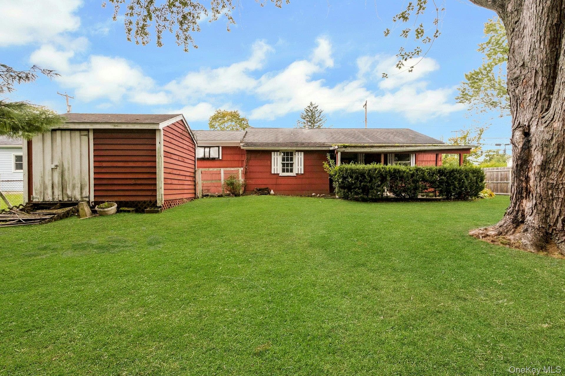 158 Violet Avenue thumbnail 24