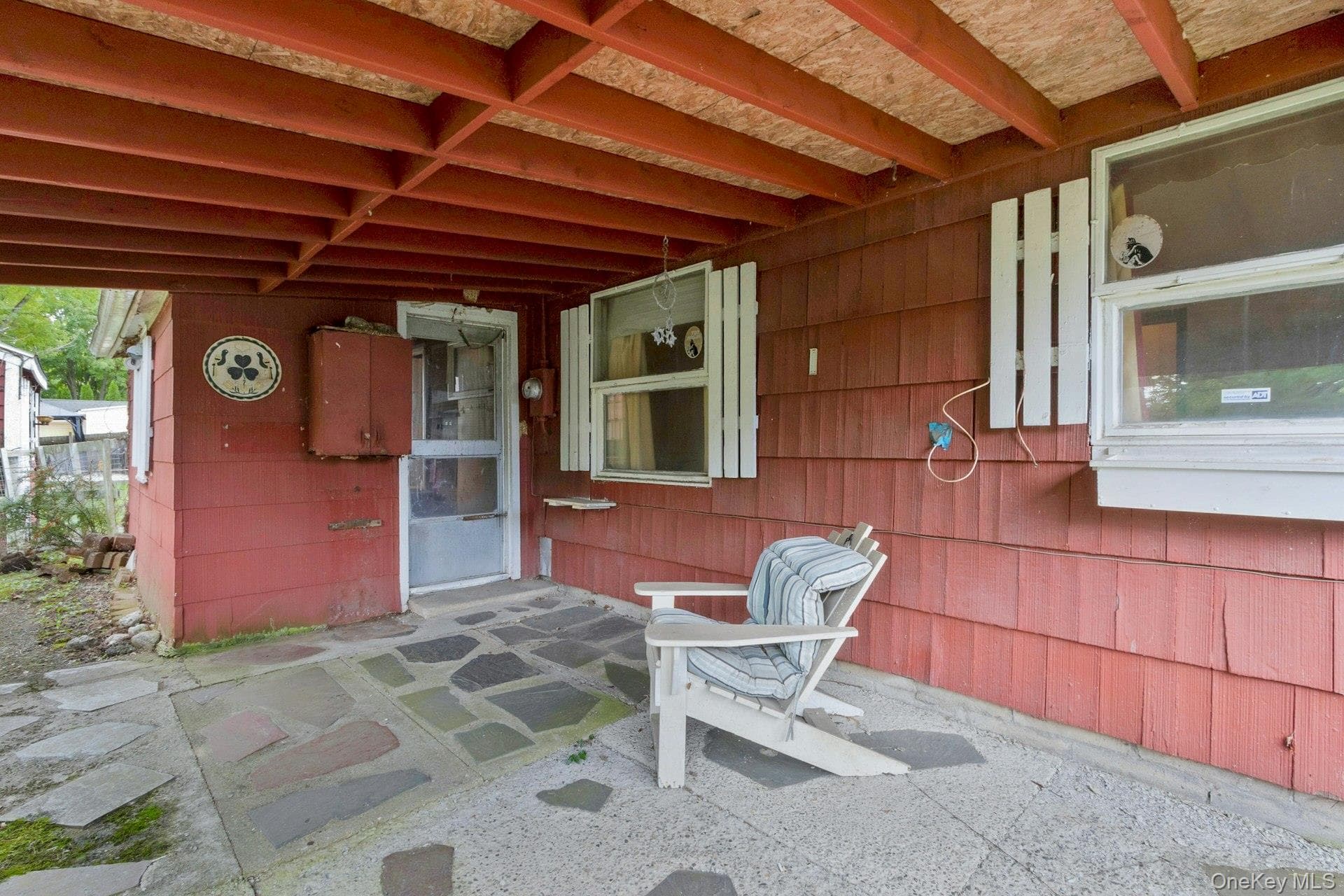 158 Violet Avenue thumbnail 26