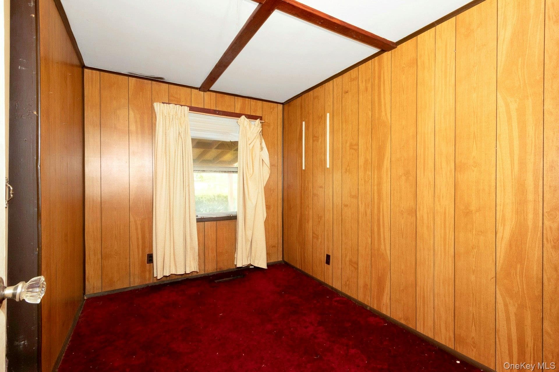 158 Violet Avenue thumbnail 16