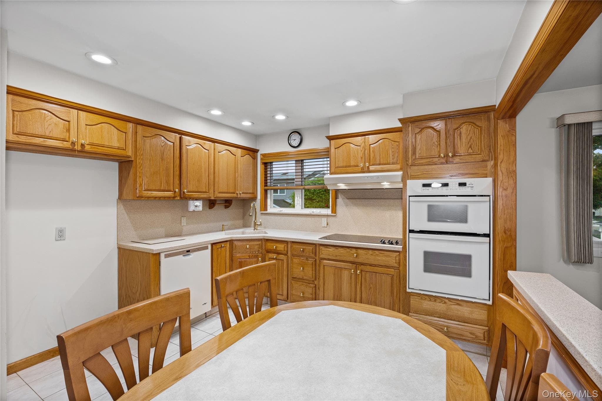 93 Toronto Avenue thumbnail 13