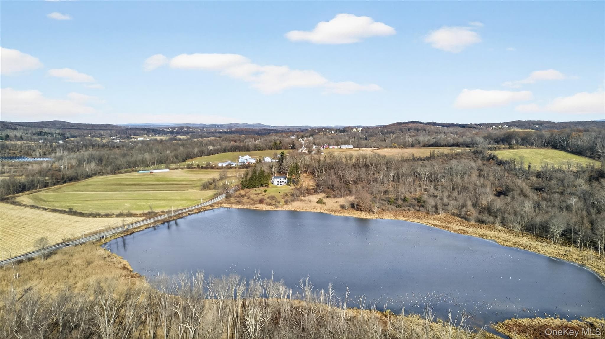 1 Lakeside Court DR, Westtown