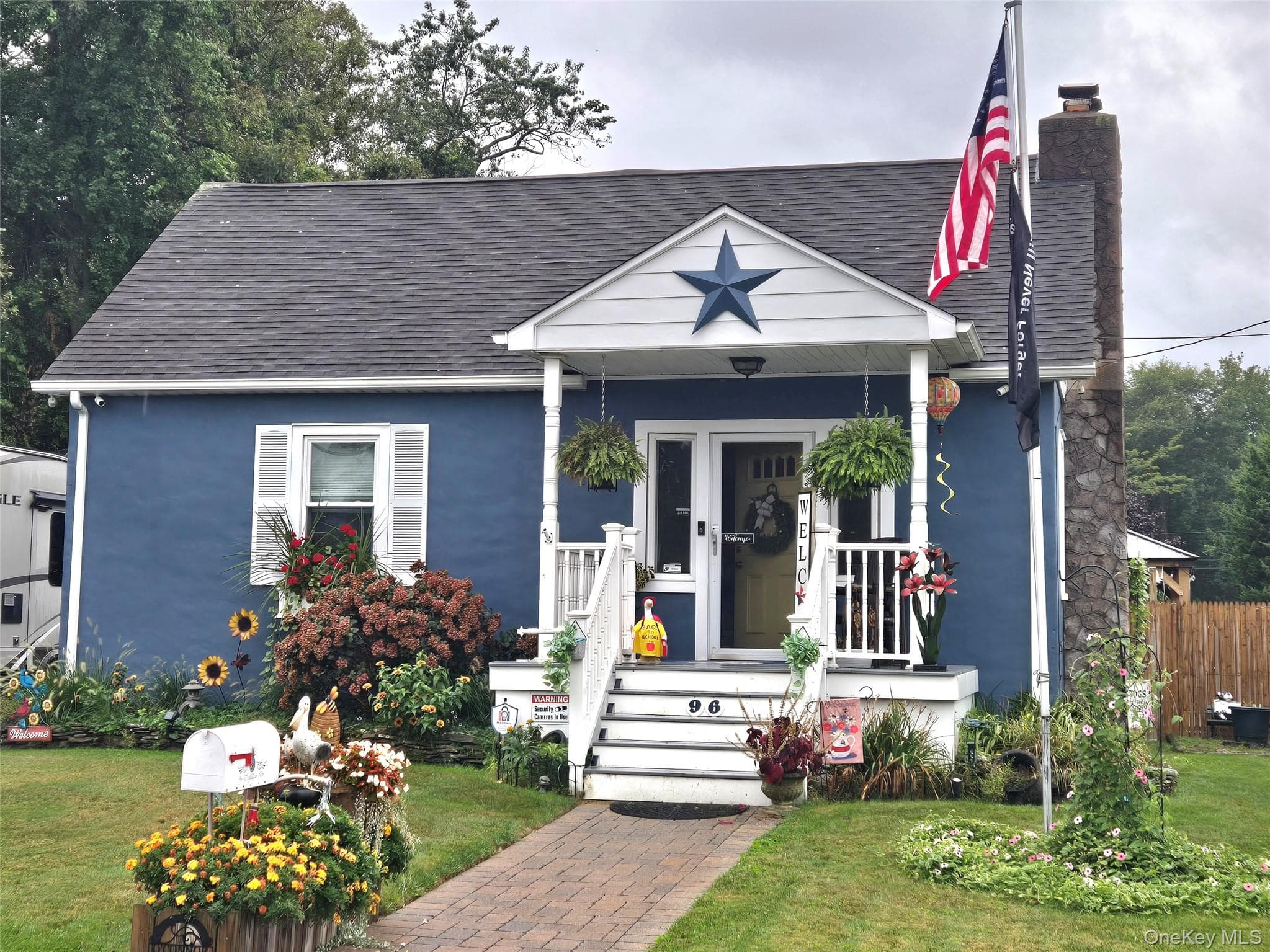 96 Trafalgar Drive thumbnail 2