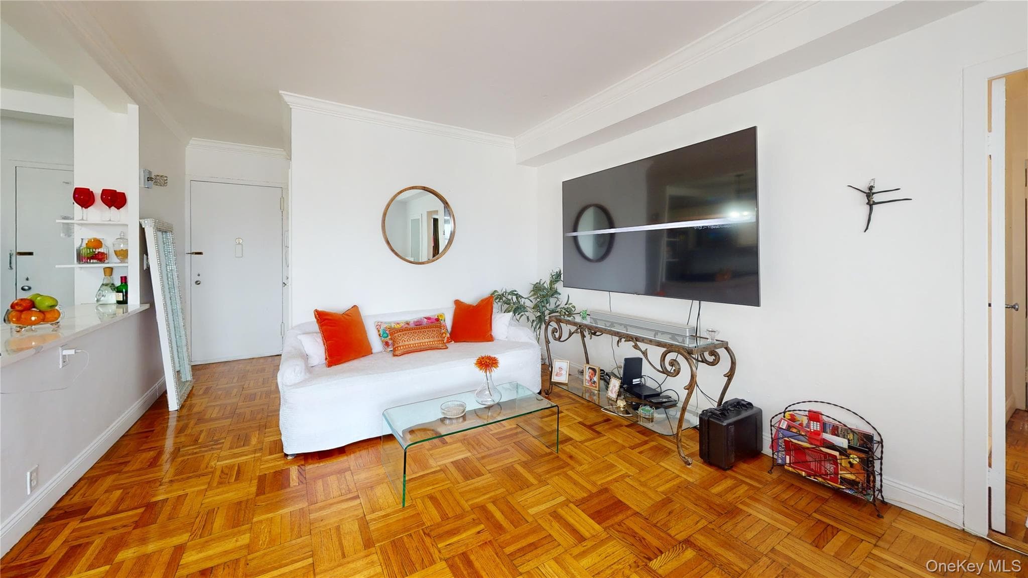 3 Fordham Hill Oval Unit: 8B thumbnail 4