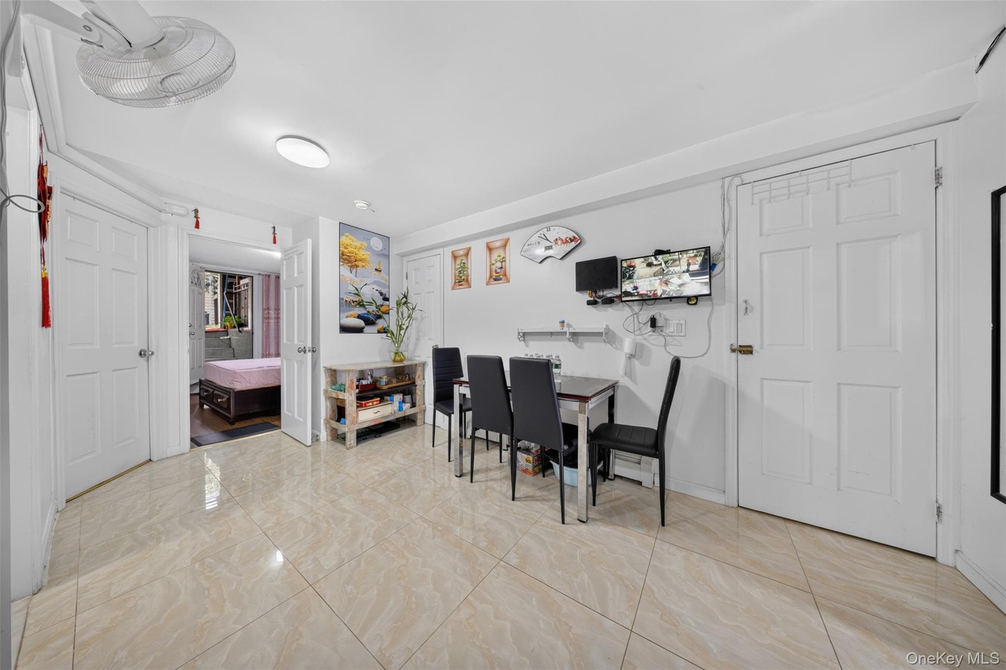 9413 Alstyne Avenue thumbnail 8