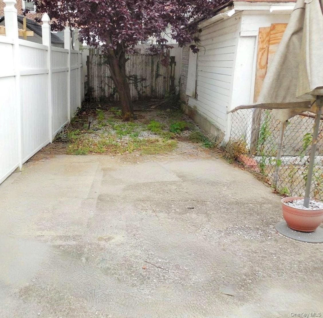 89-07 Vanderveer Street thumbnail 6