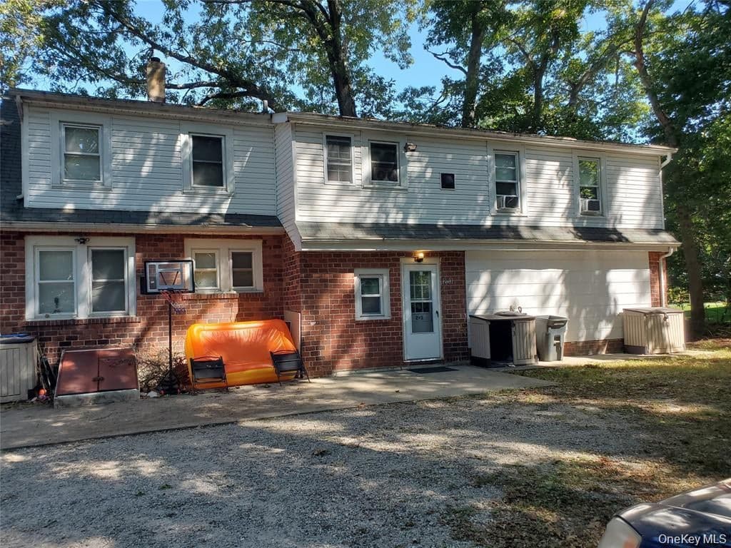 10 Sally Lane, Ridge