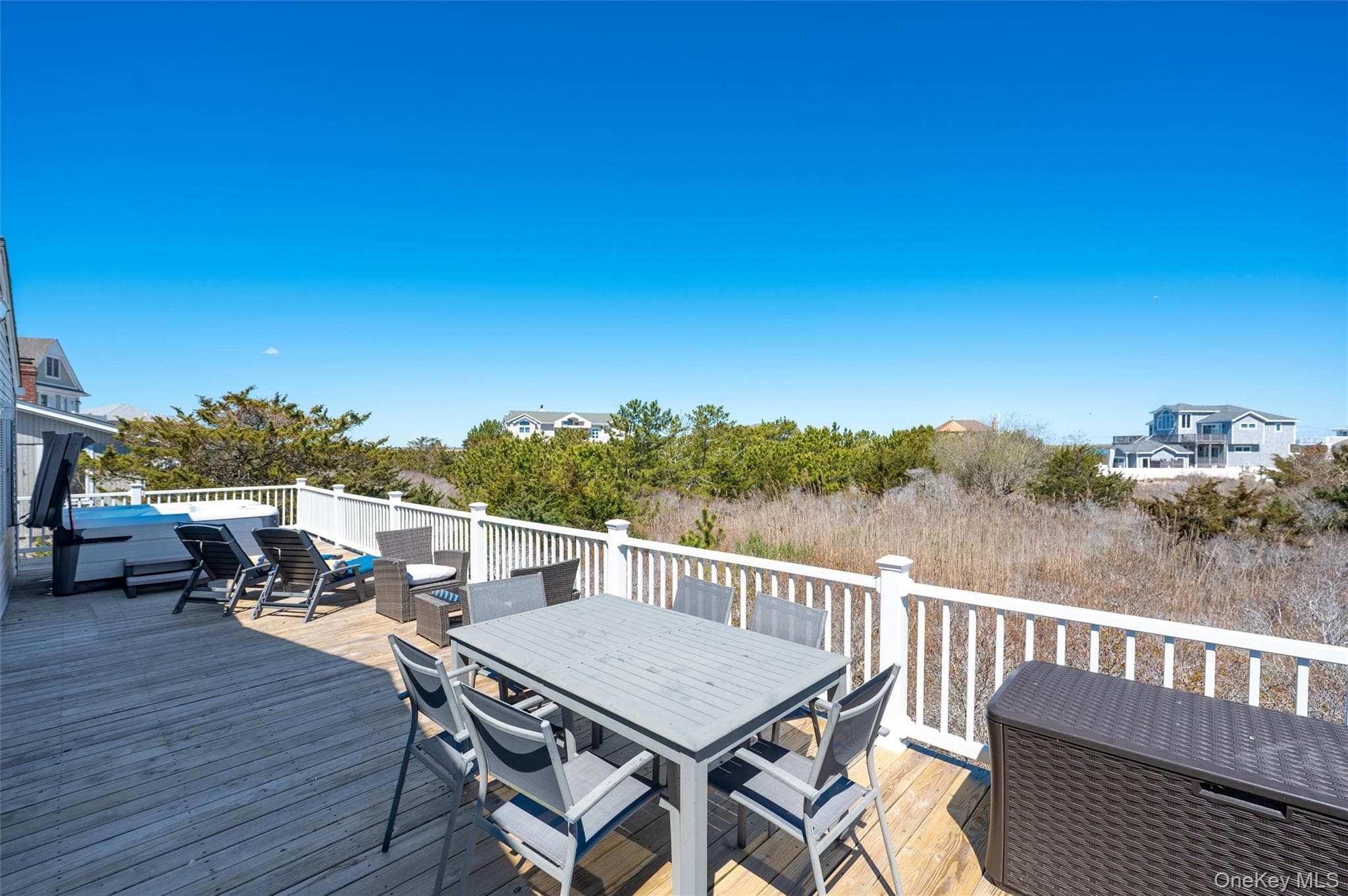898 Dune Road thumbnail 23