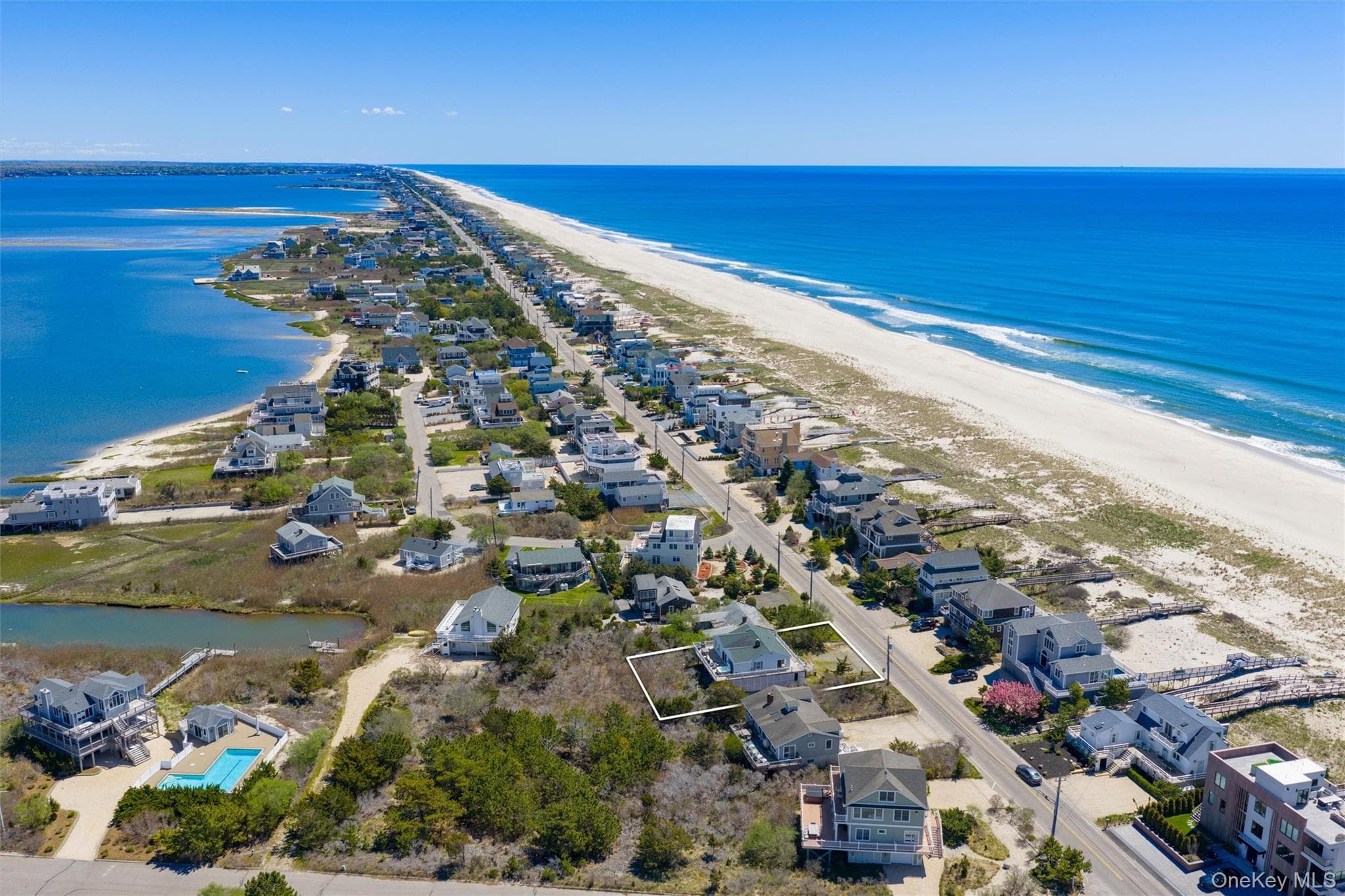 898 Dune Road thumbnail 28