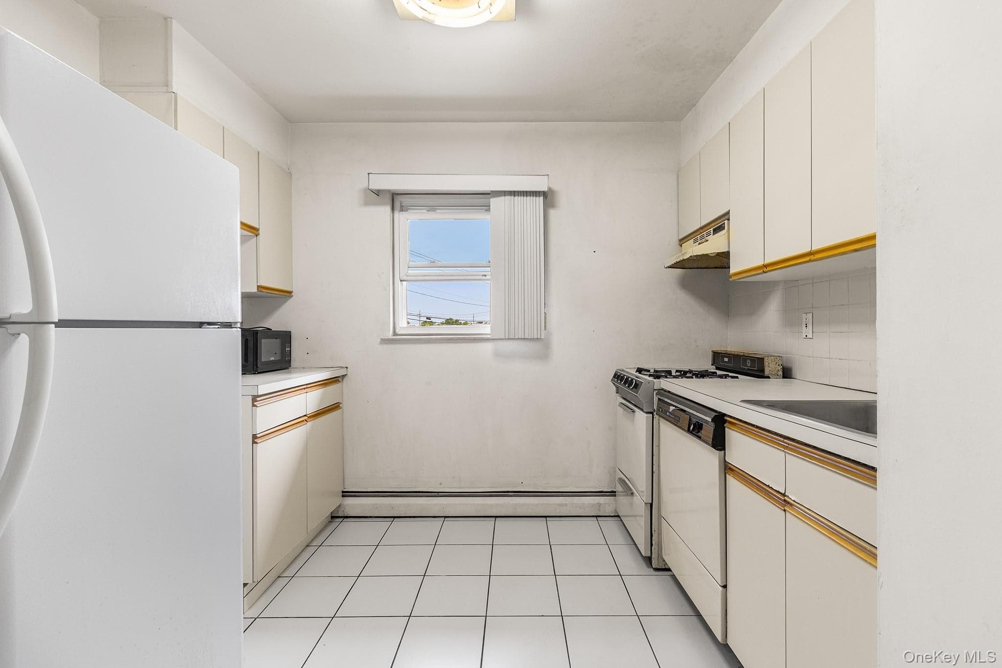 490 Main Street Unit: A7 thumbnail 9