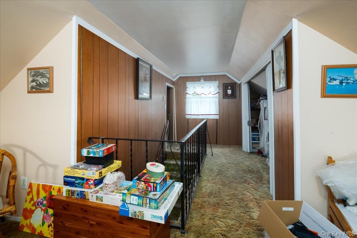 8 Park Circle thumbnail 16