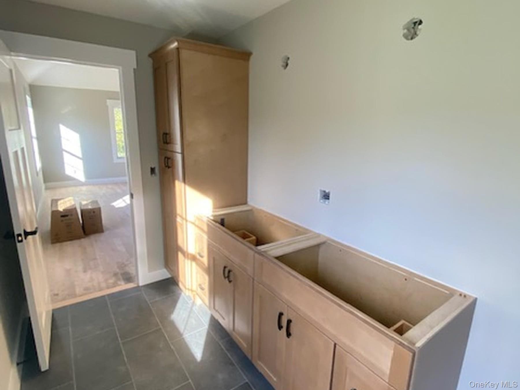 175 Mulford Road thumbnail 17