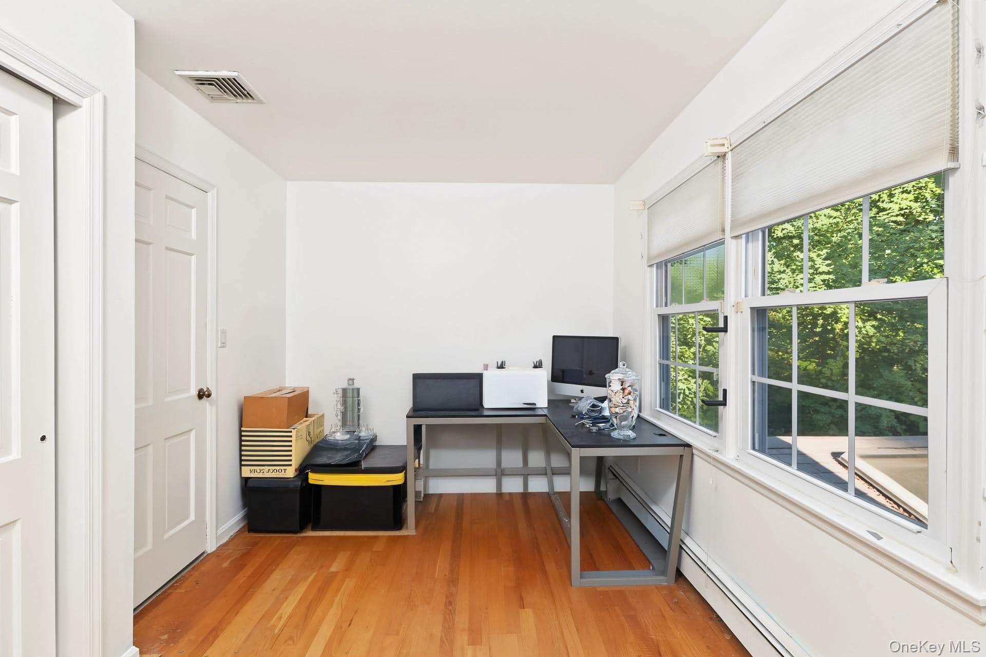 2 Three Pond Road thumbnail 27
