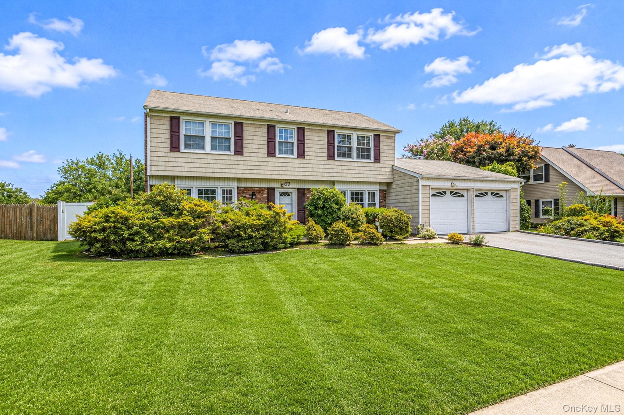67 Lakeside Avenue, Lake Grove