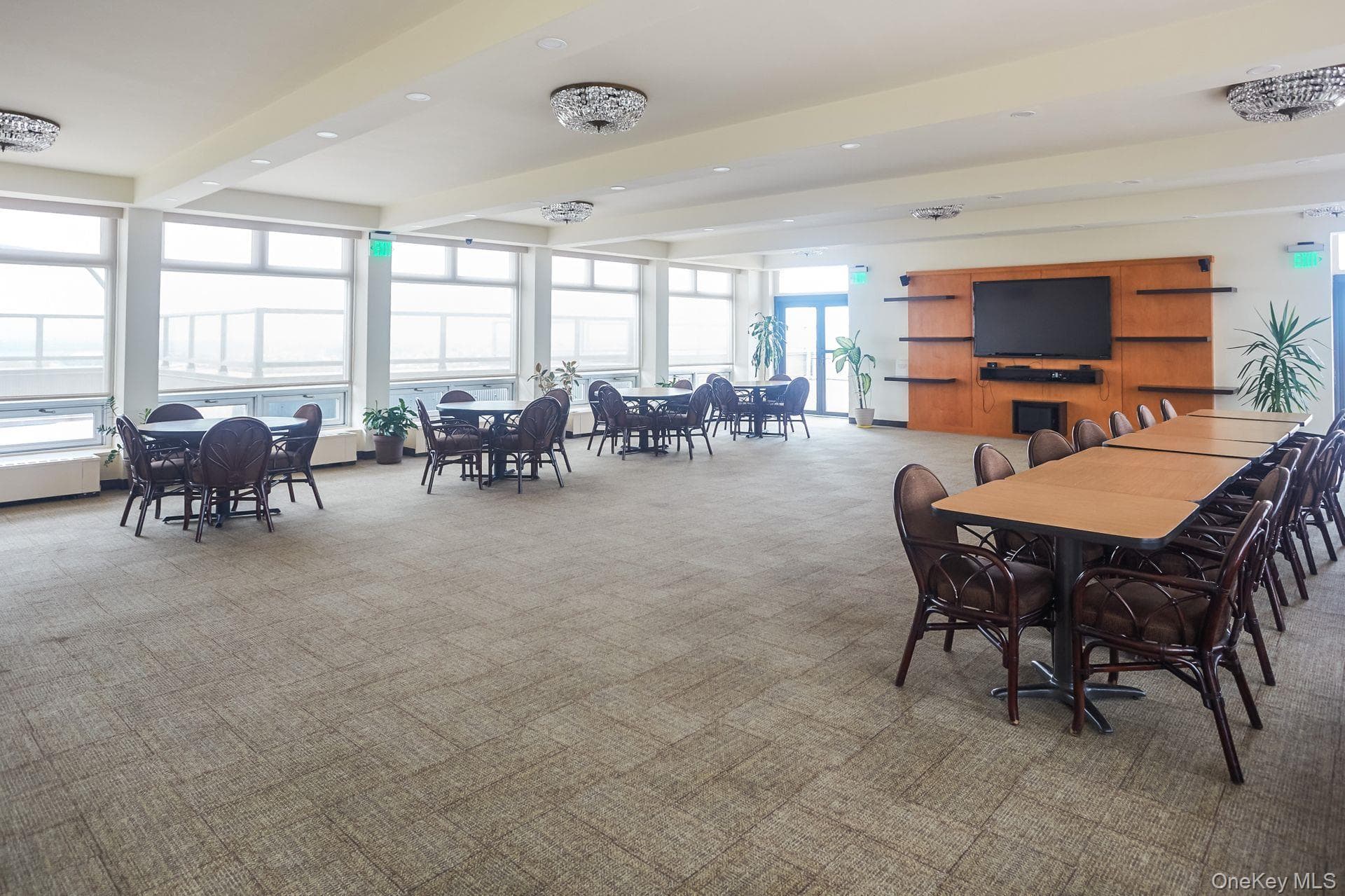 110-11 Queens Boulevard Unit: 26J thumbnail 22