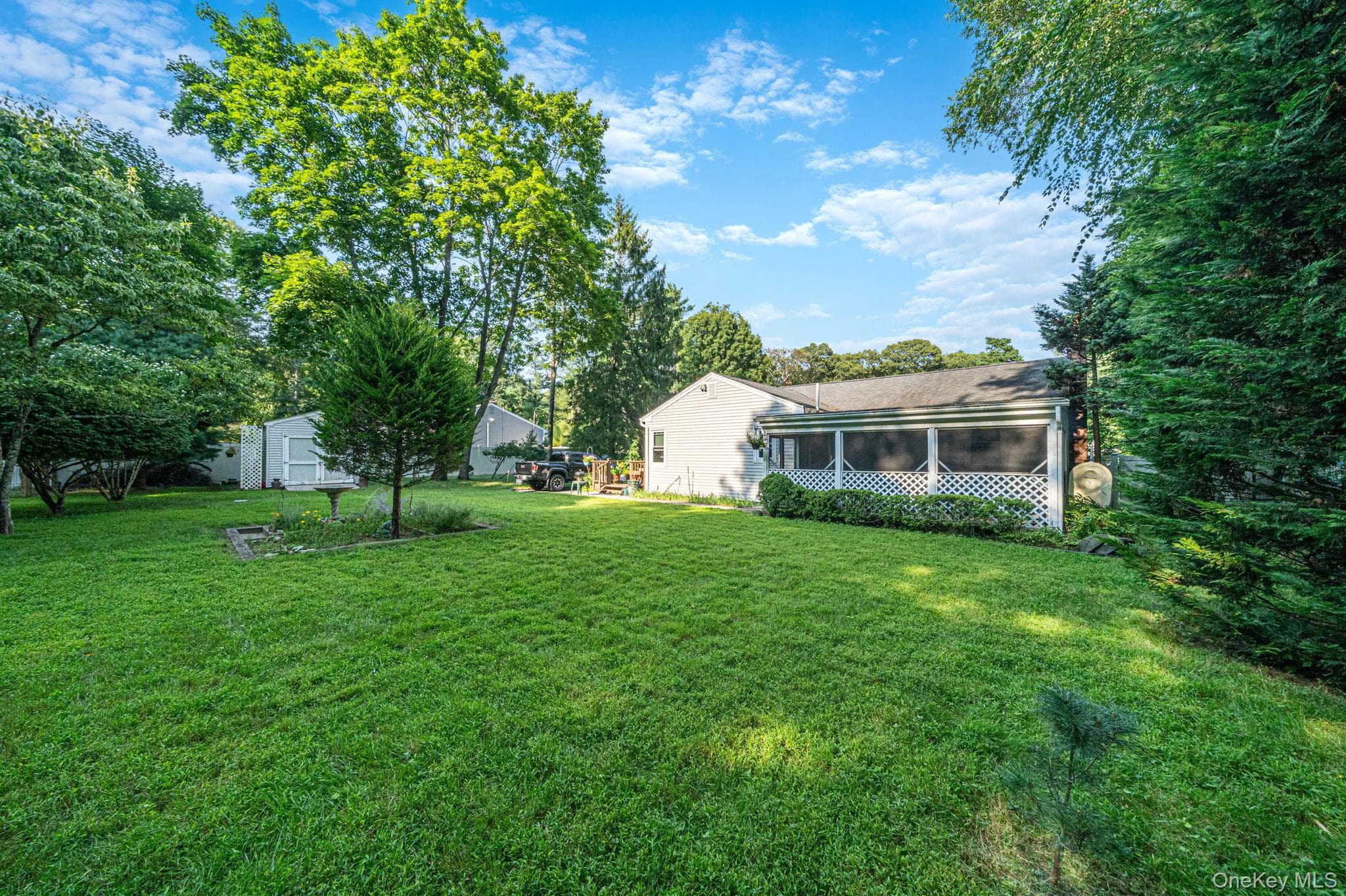 24 Oakcrest Avenue thumbnail 17