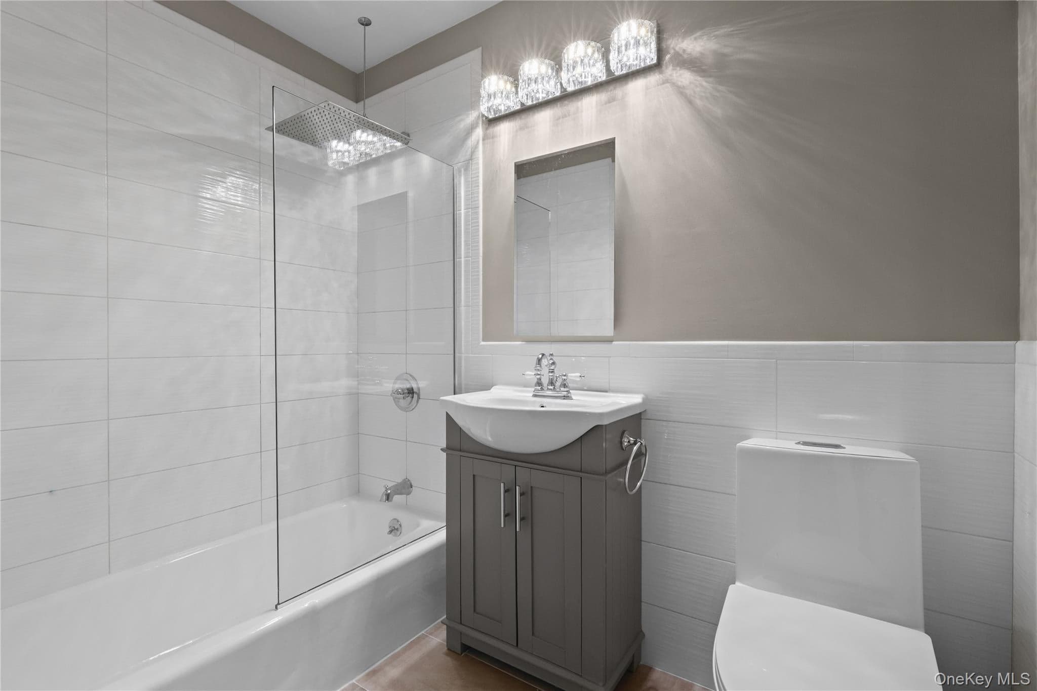 152 B N Broadway Unit: 2E thumbnail 11