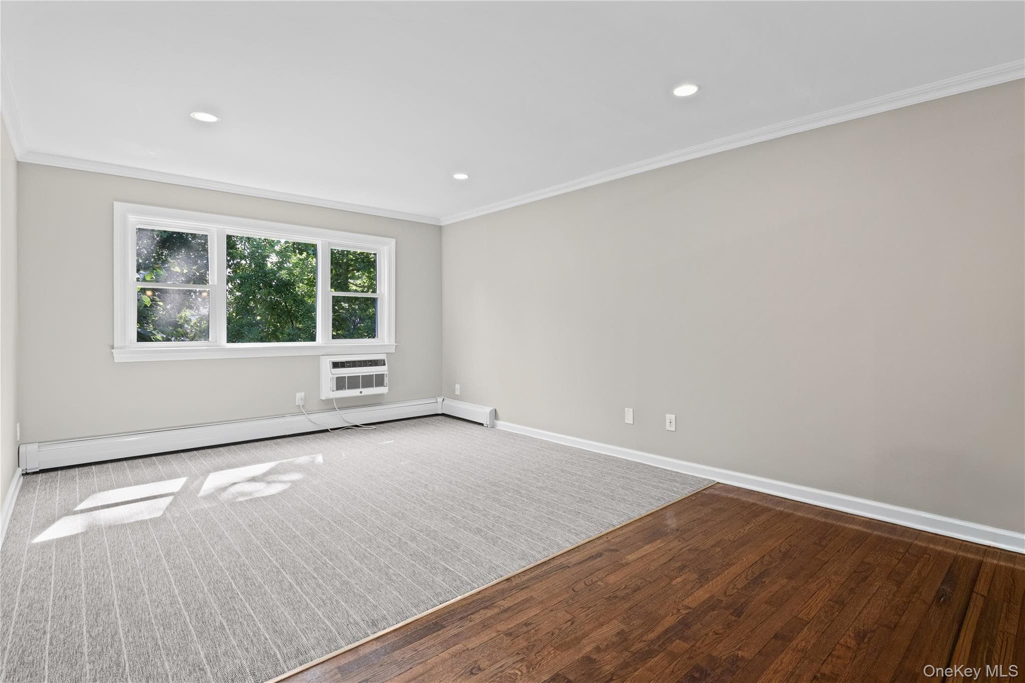 152 B N Broadway Unit: 2E thumbnail 5