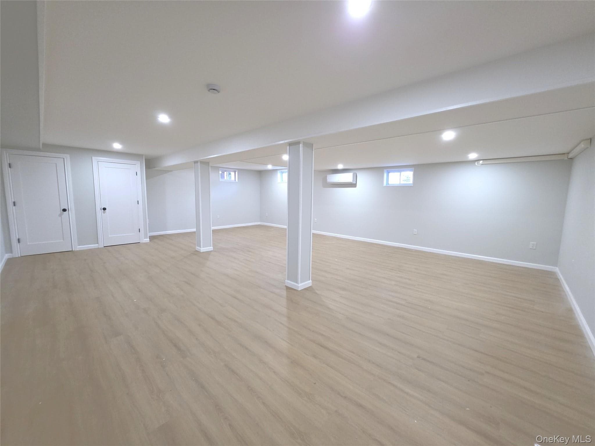 2488 Howard Road thumbnail 15