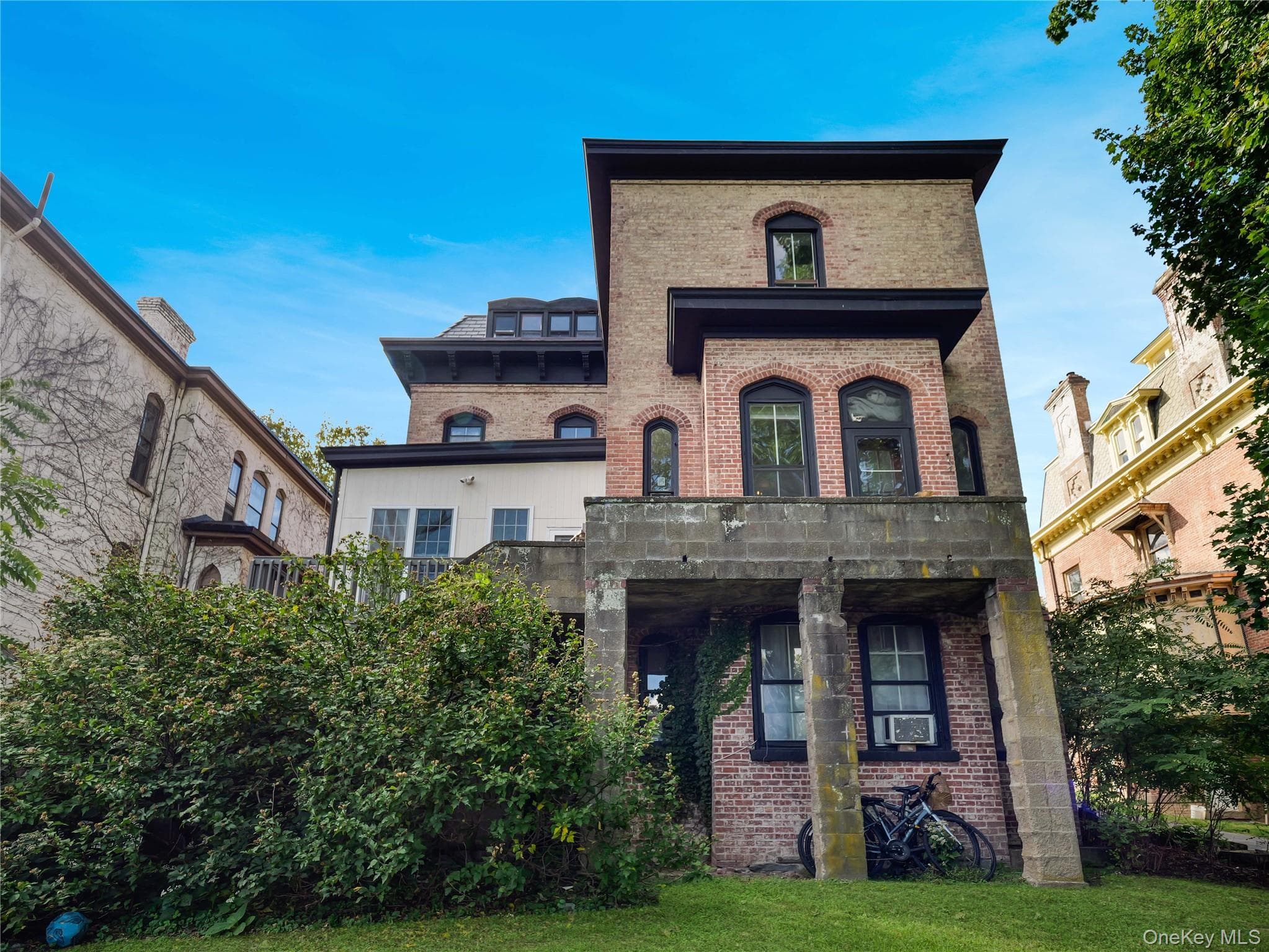 226 Montgomery Street thumbnail 41
