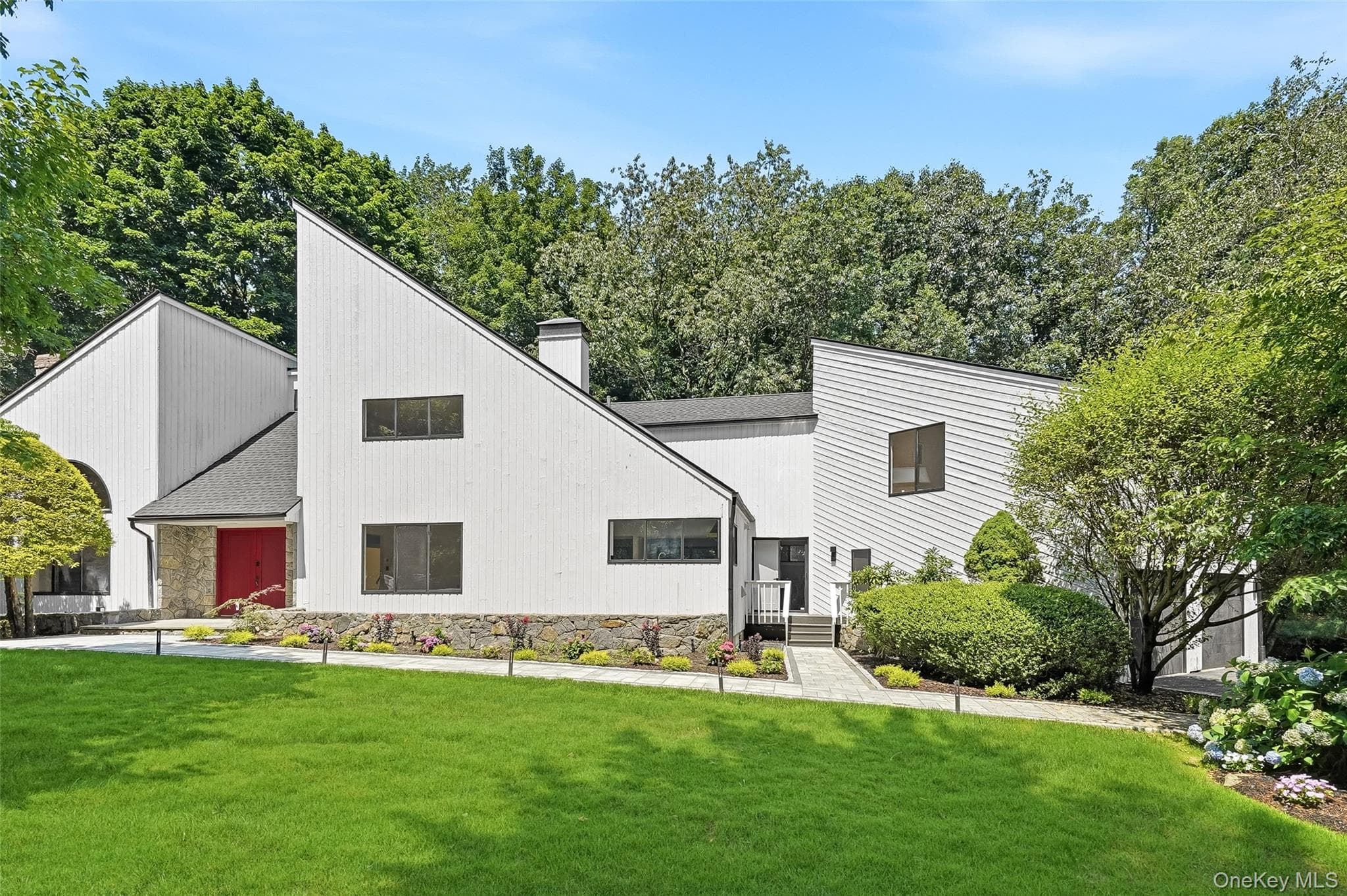 6 Harrows Lane, Purchase
