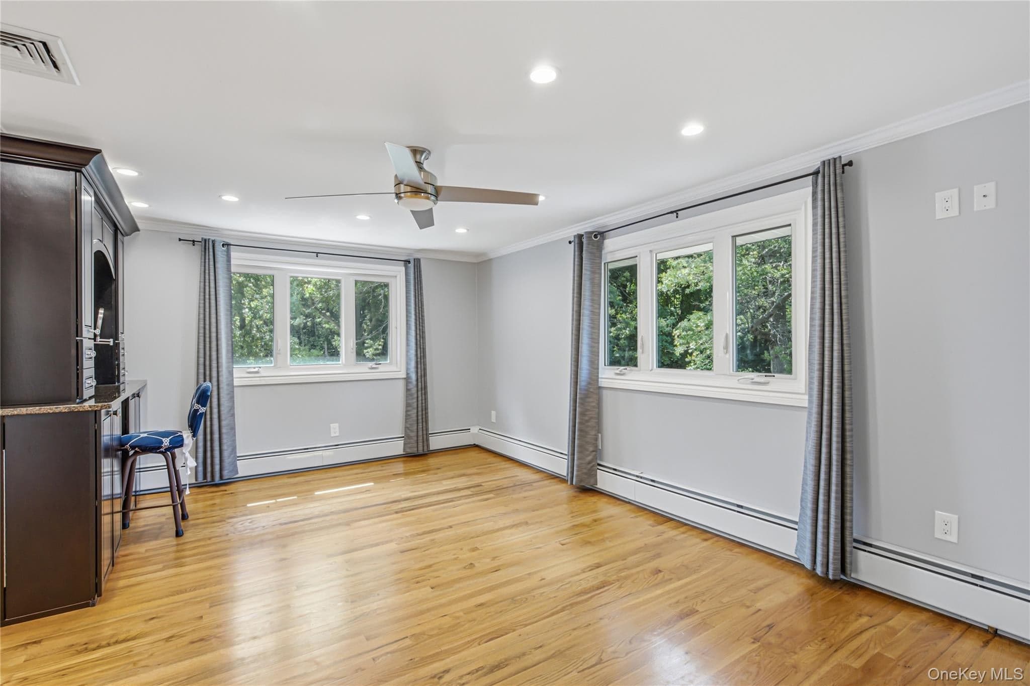 186 N Stratford thumbnail 22