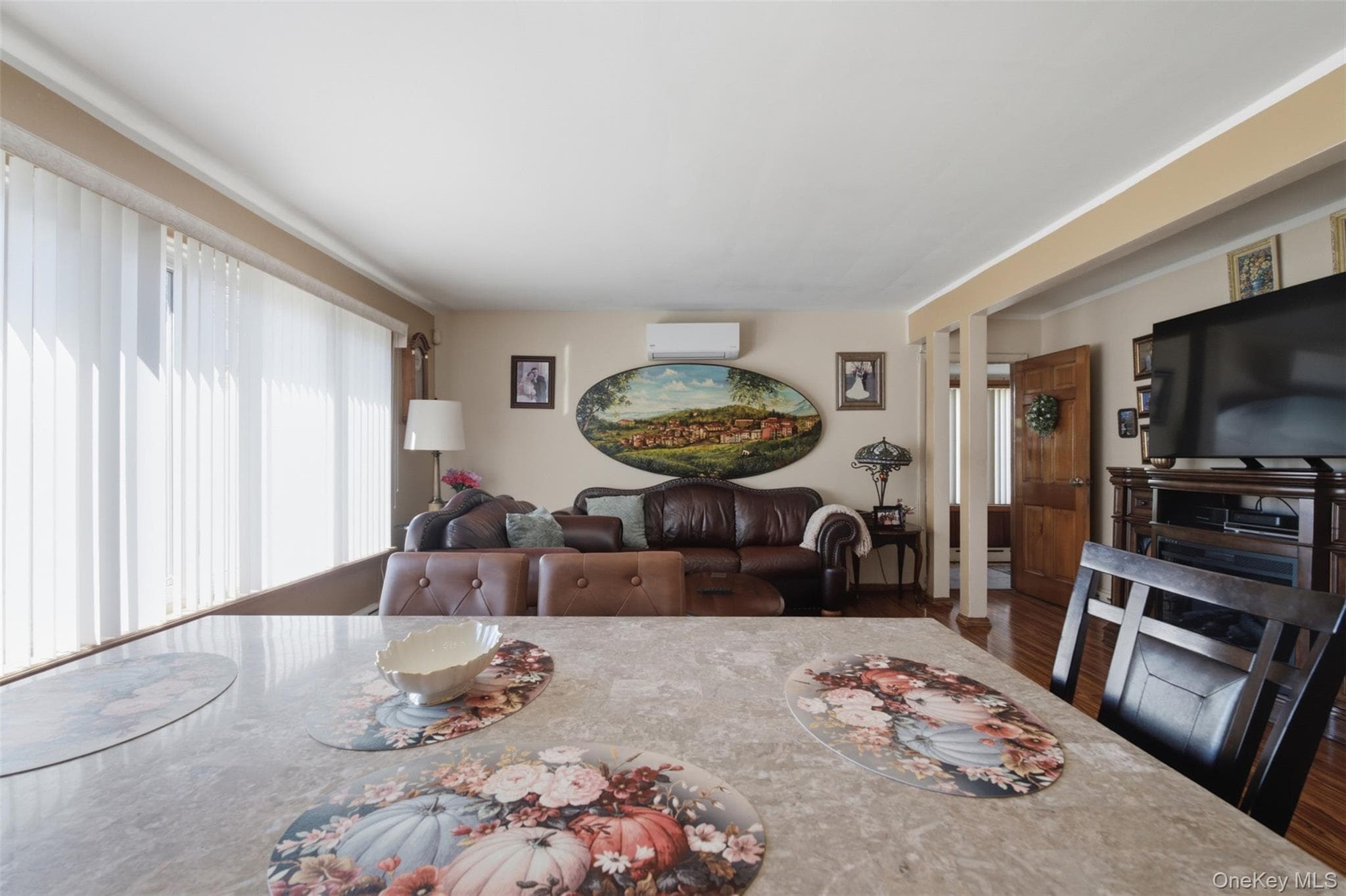 1610 Astor Avenue thumbnail 4