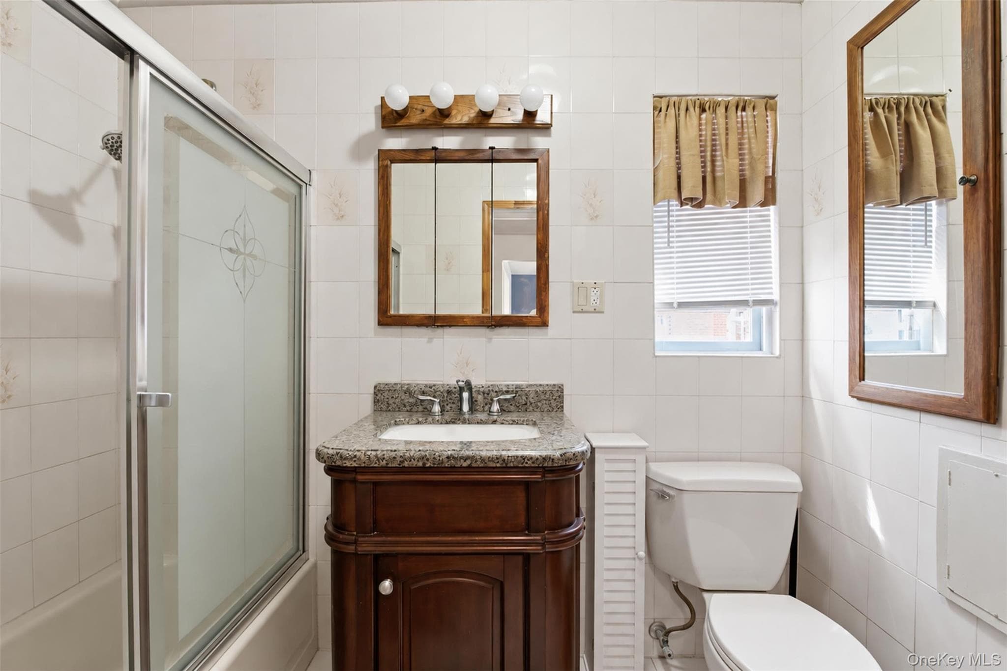 1610 Astor Avenue thumbnail 31